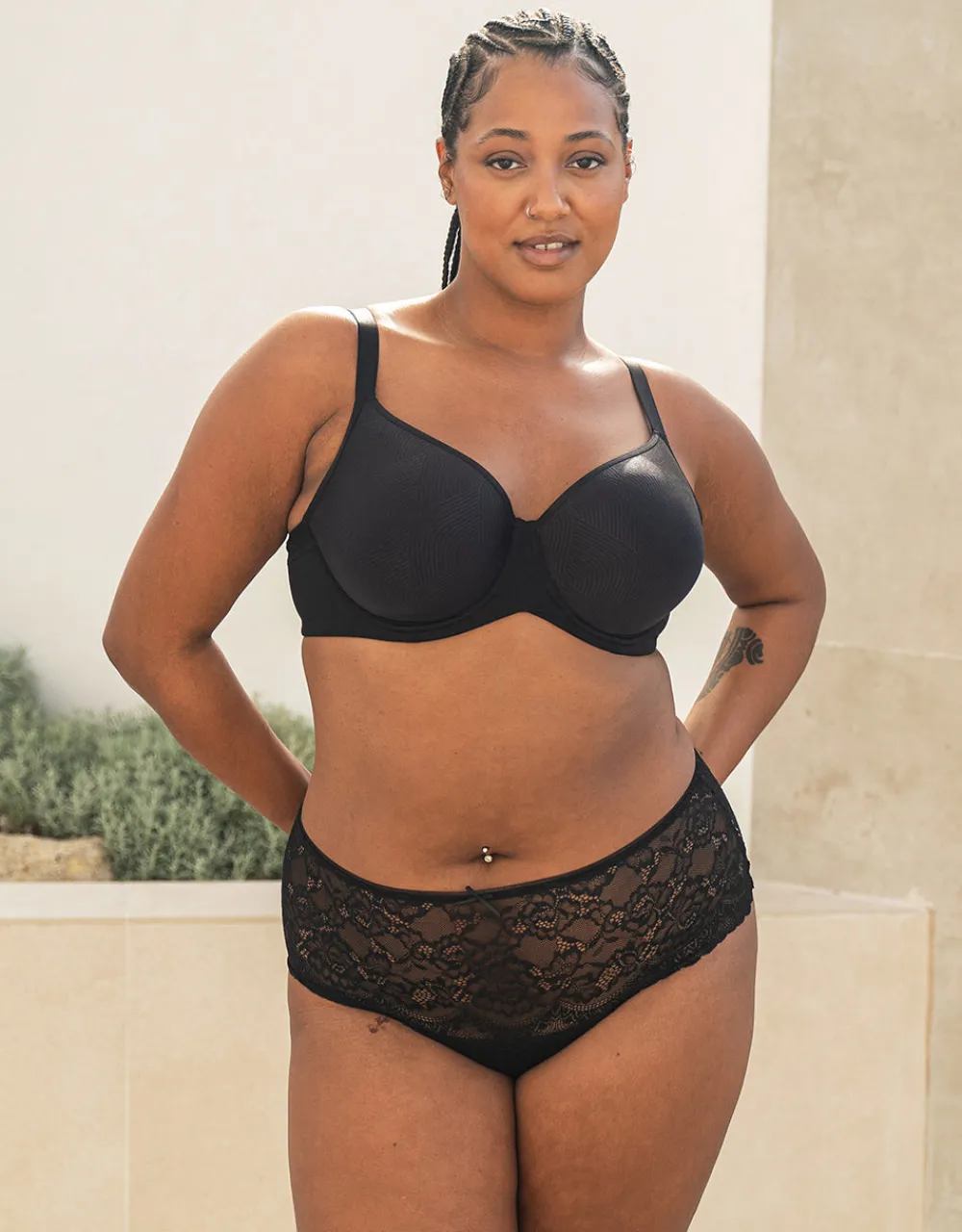 BH Taya black*SugarShape