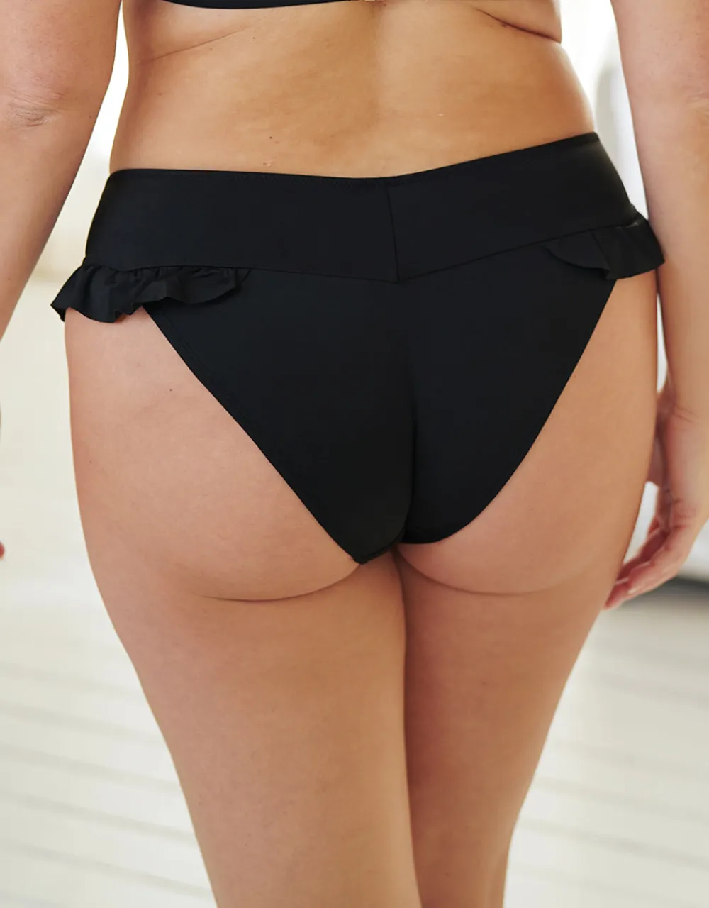 Bikini-Slip Valencia black*SugarShape Hot