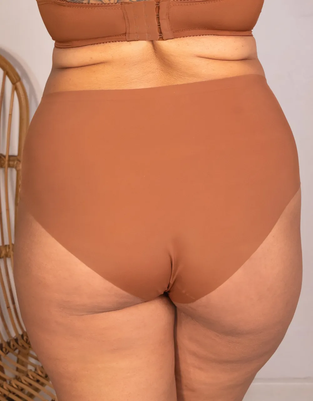 High-Panty Invisible Basic mousse*SugarShape Sale