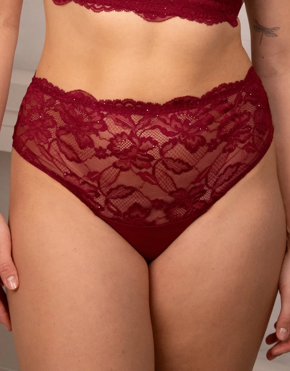 High-String Glam bordeaux*SugarShape Hot
